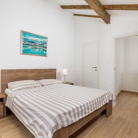 בלי Mediterranean House Markoc New Renovated! מראה חיצוני תמונה